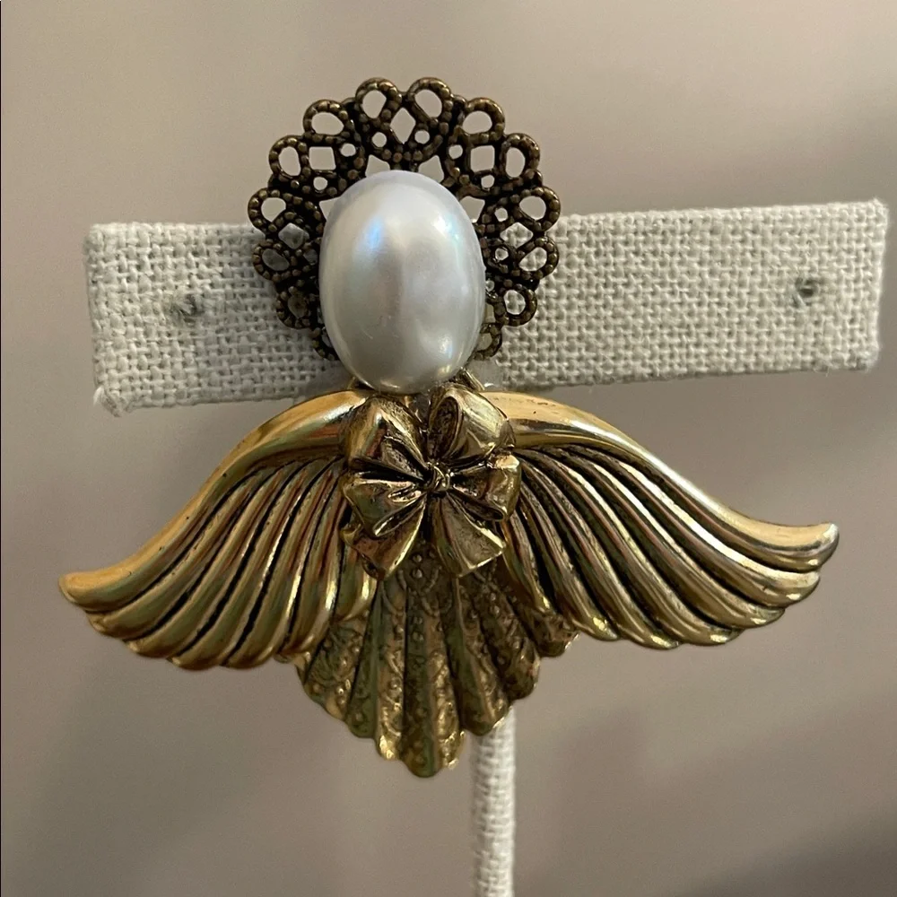 Vintage Gold-tone Angel Wing Brooch with Pearl Accent